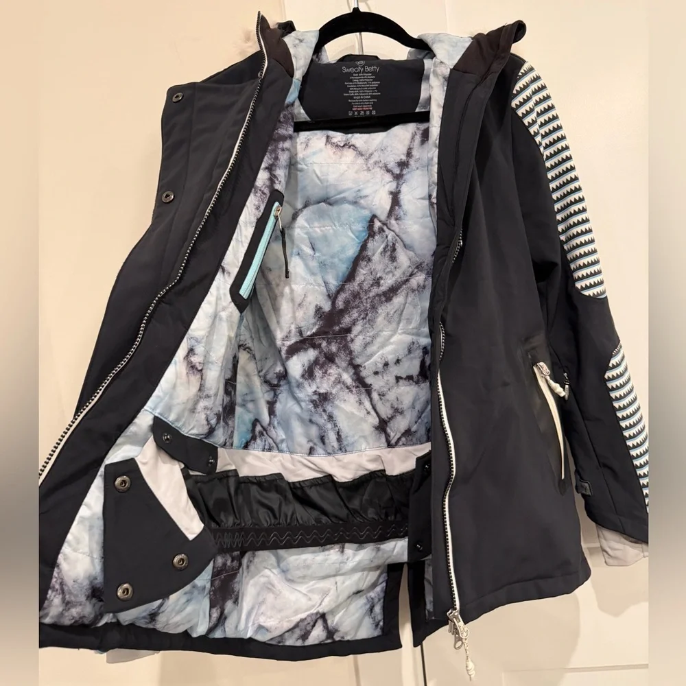 Sweaty Betty Method‎ Softshell Ski Jackett with Fur Trim Size XS EUC